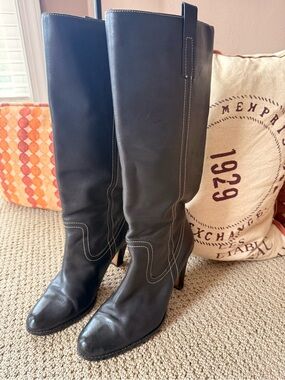Circa Joan David Tall Black Leather Heeled Boots with Contrast Stitch Size 7